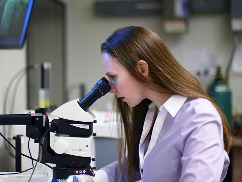 Alicyn Rhoades at Flash DSC