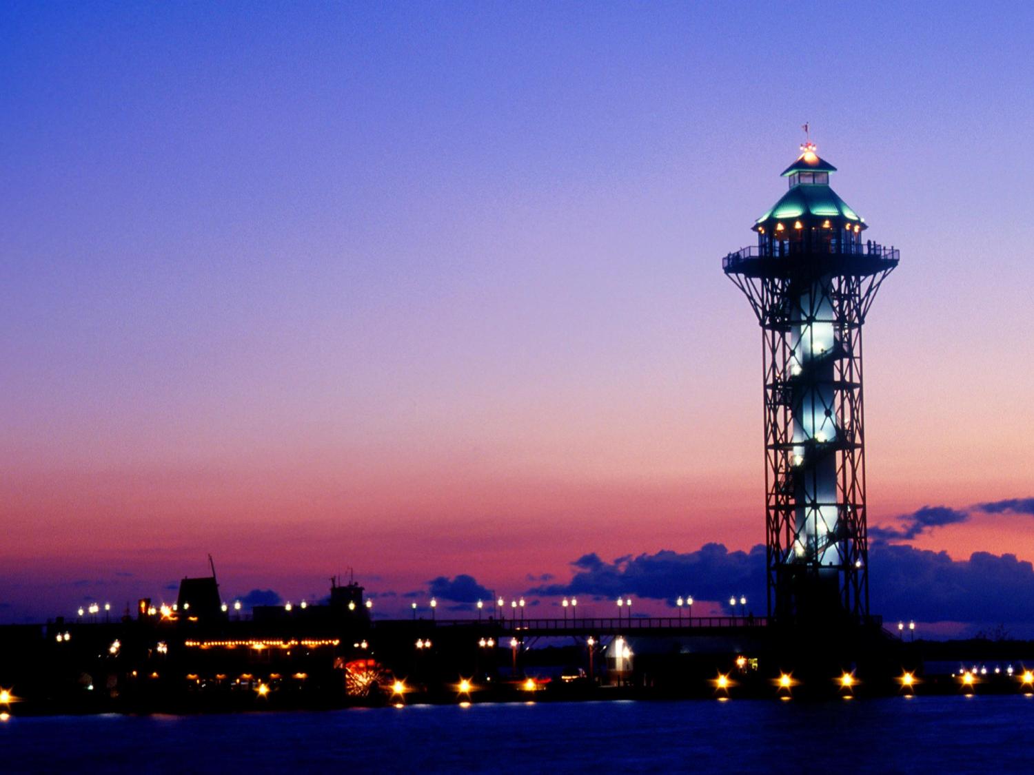 The sun sets near Erie's Bicentennial Tower.