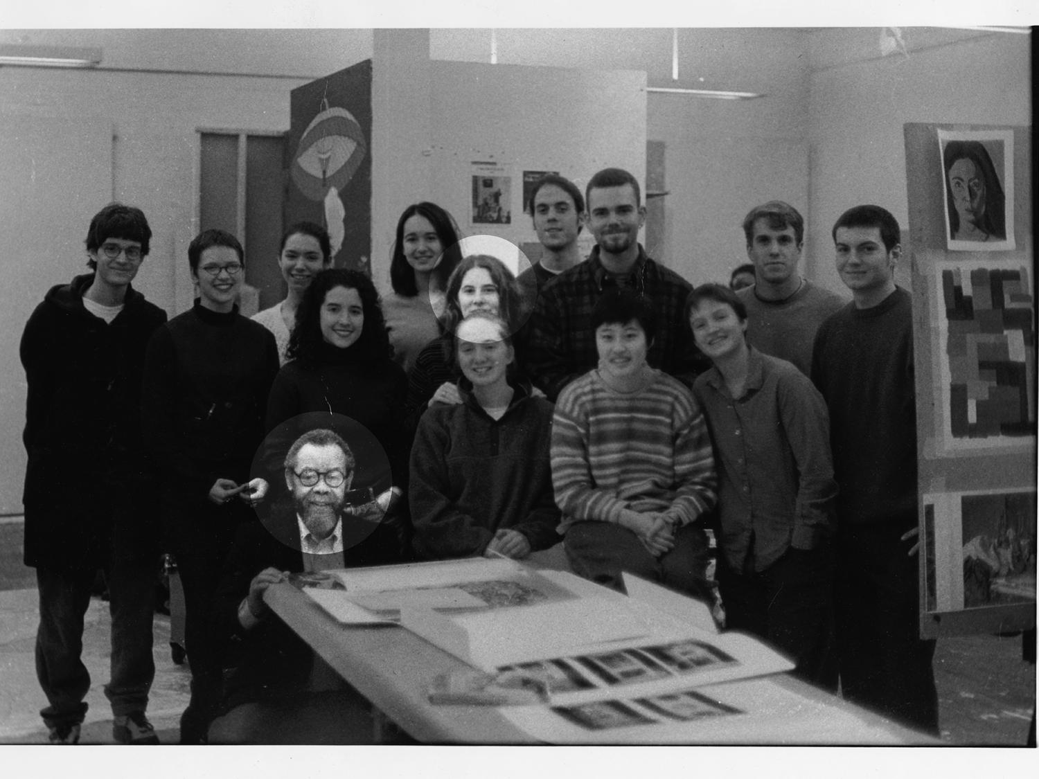 Black and white photo of Cathy Braasch's art class at Yale with Braasch and Robert Reed highlighted.