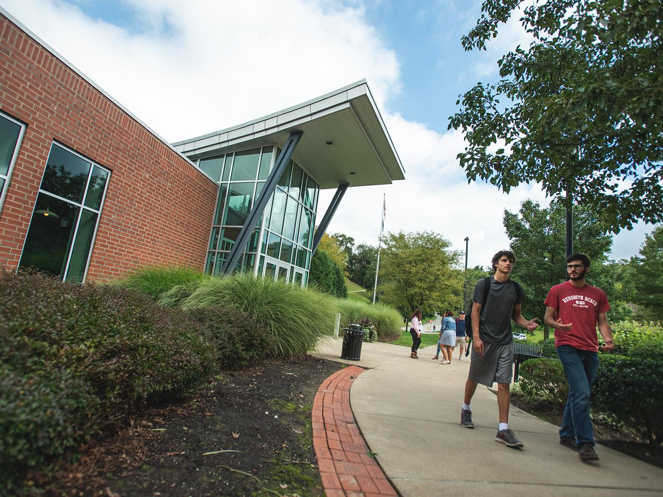 students walking on the Penn State Greater Allegheny campus