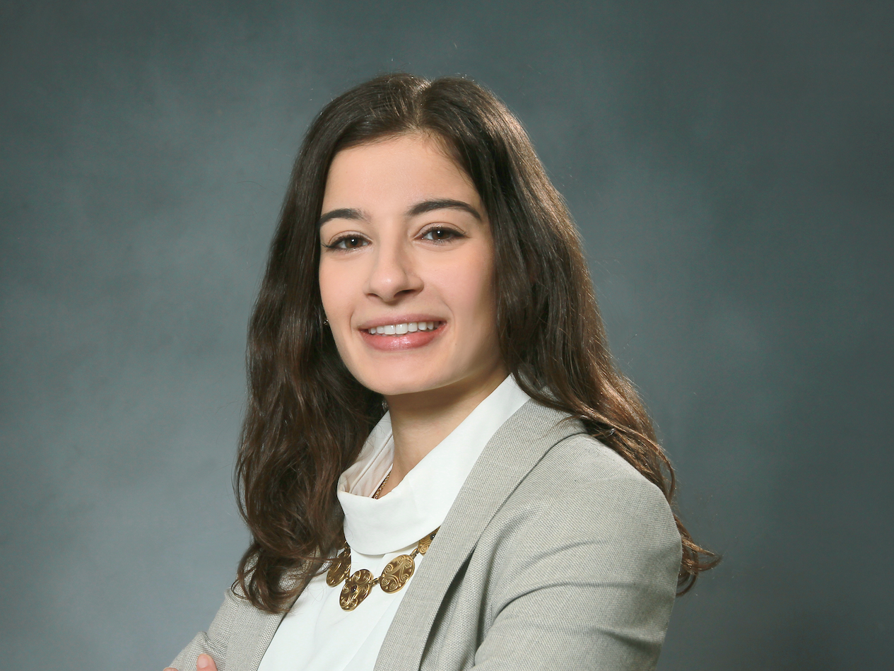 Charissa Skoutelas headshot