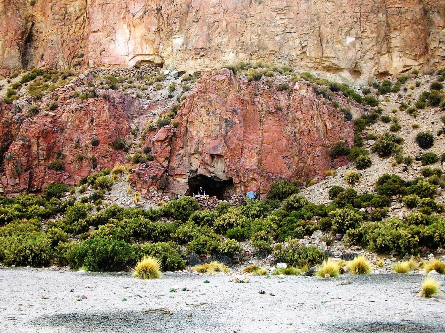 Cueva del Chileno rock shelter