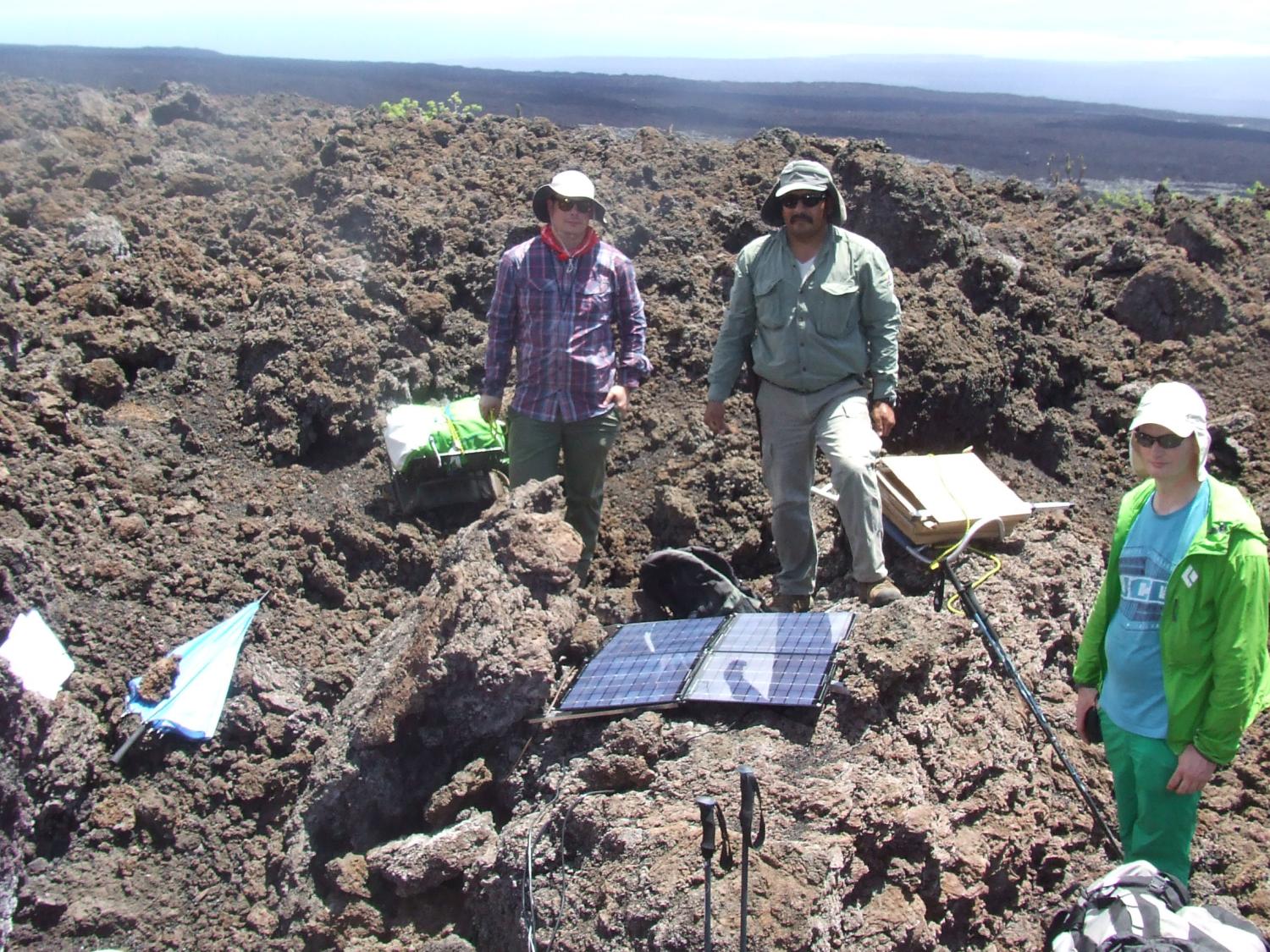 Scientists on Sierra Negra volcano 