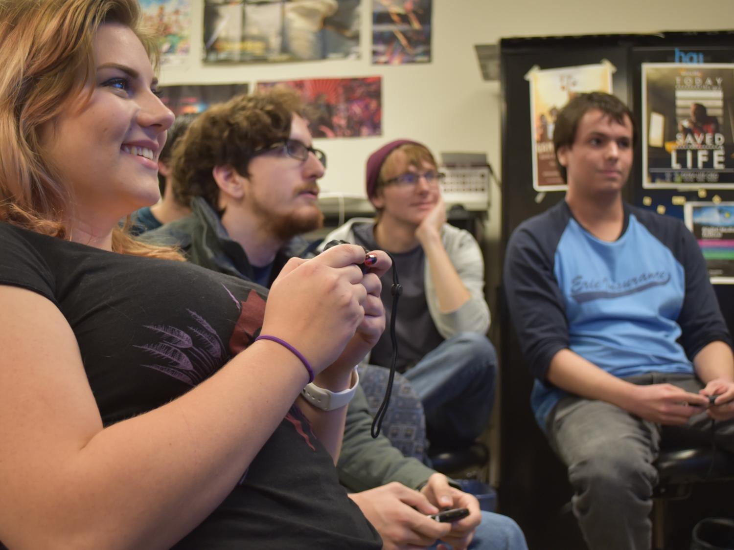 Tiffany Eichler, a senior psychology major from Zelienople, Pa, plays Nintendo Switch during Extra Life 2017.
