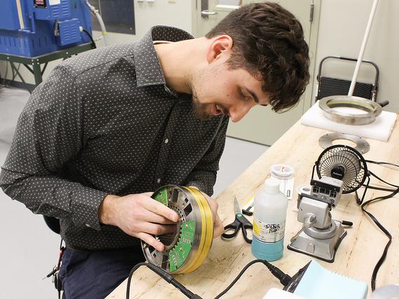 Eric DeShong works in the START lab.
