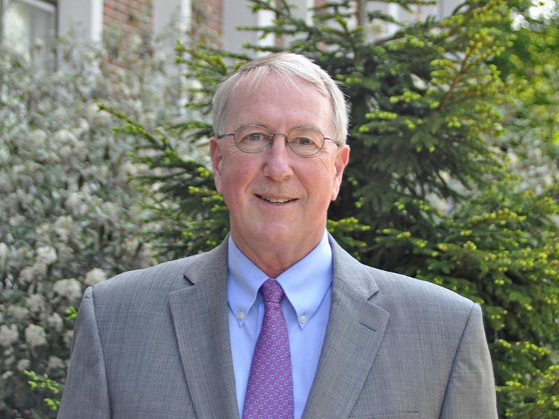 William Easterling, dean of the College of the Earth and Mineral Sciences (EMS), received the 2017 Giving Back Award from INSIGHT Into Diversity magazine.