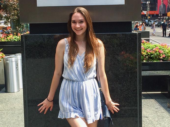 Elise Bingaman, Atlantic Records intern