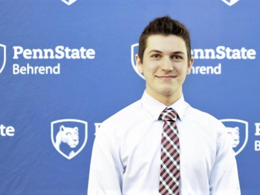 A portrait of Penn State Behrend student Ethan Fontana