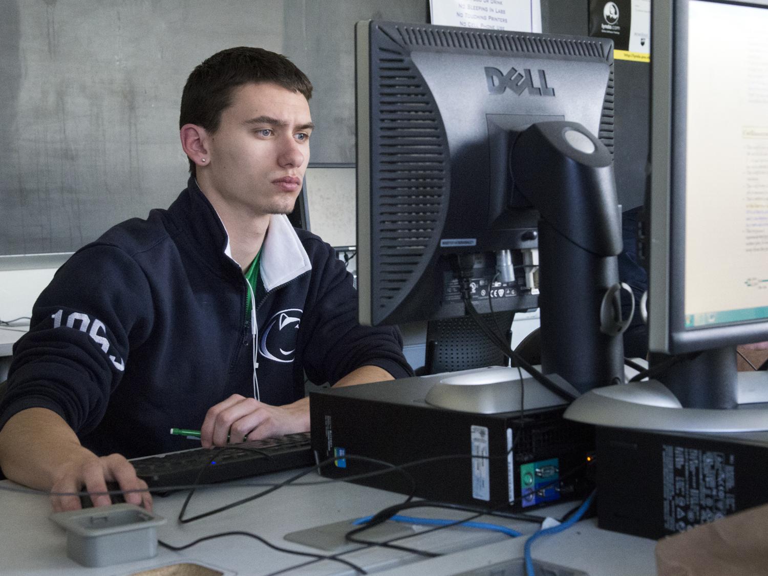 Finals study in Boucke computer lab