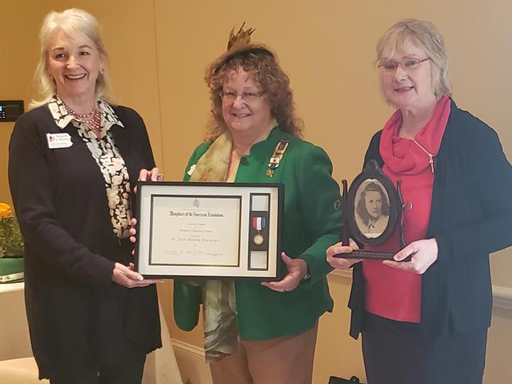 Dr. Ruth Matilda Freyberger honored by DAR. 