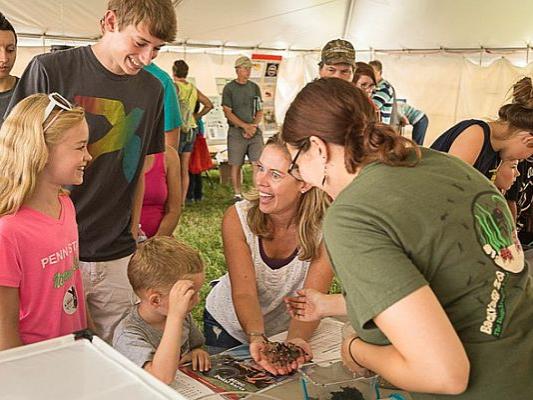 Insect Fair mom and tarantula