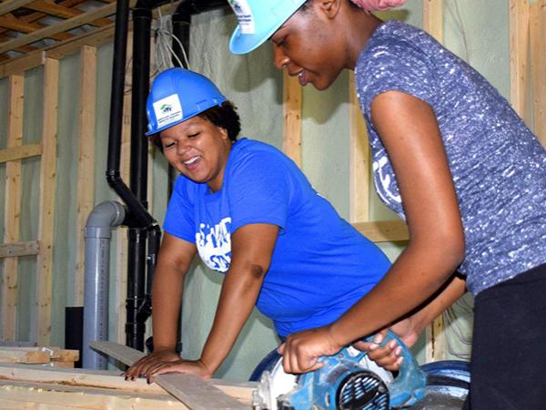 Schuylkill students building a home