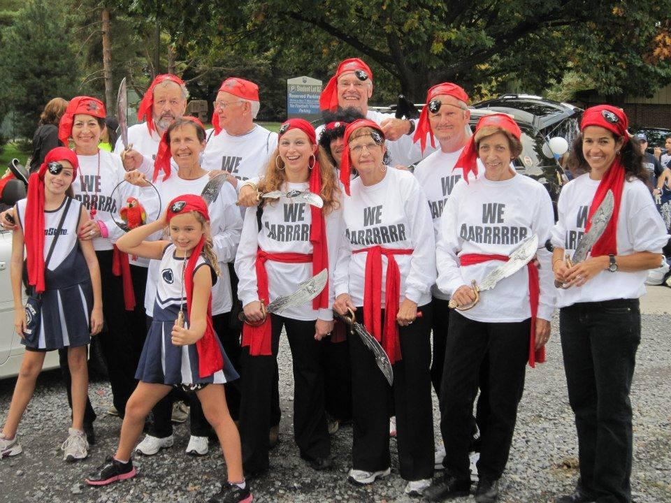 Hampton Roads chapter members wear We Are shirts at former Homecoming celebration