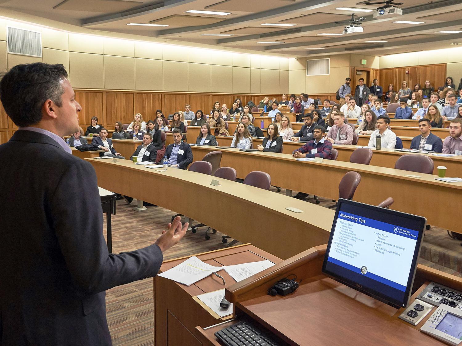 Penn State alumnus David Horowitz at Schreyer Honors College Connect event