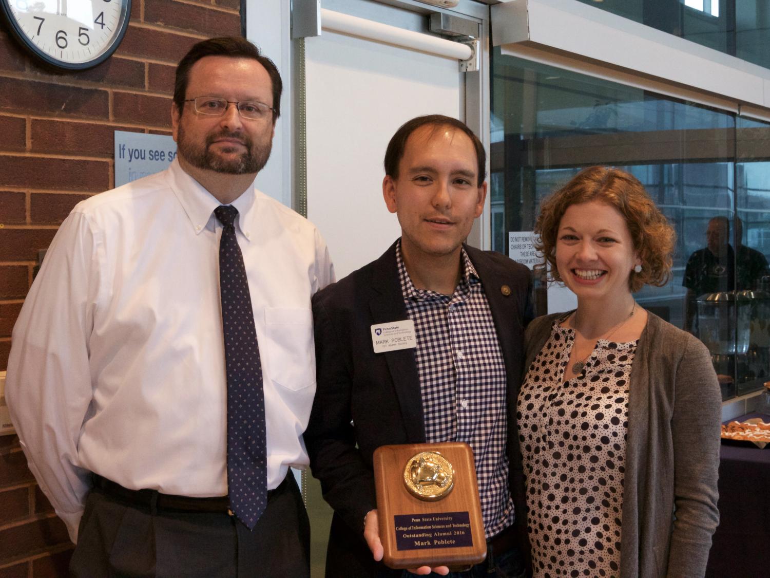 Mark Poblete honored with 2016 IST Outstanding Alumni Award
