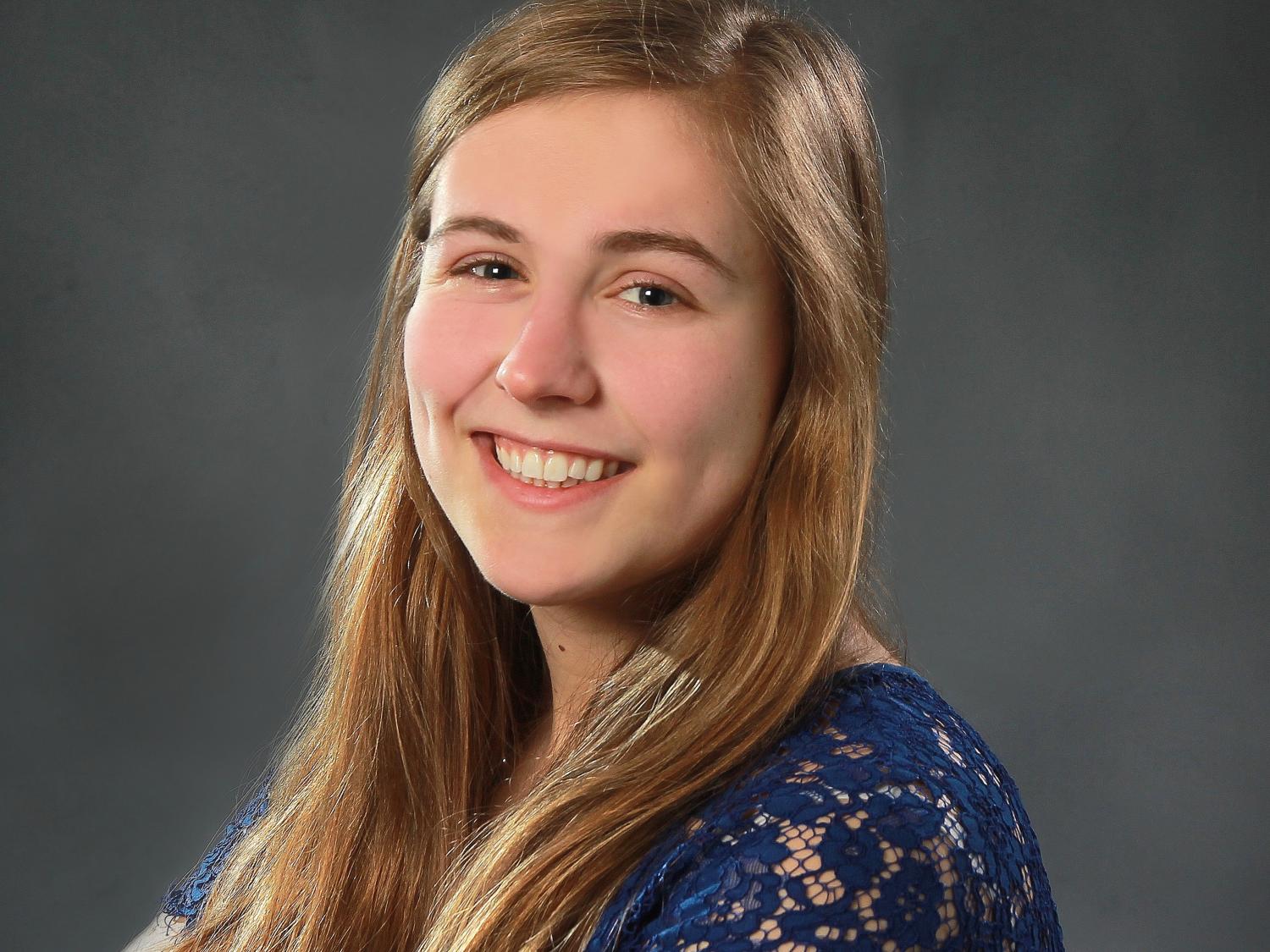 Sophie Paolizzi headshot