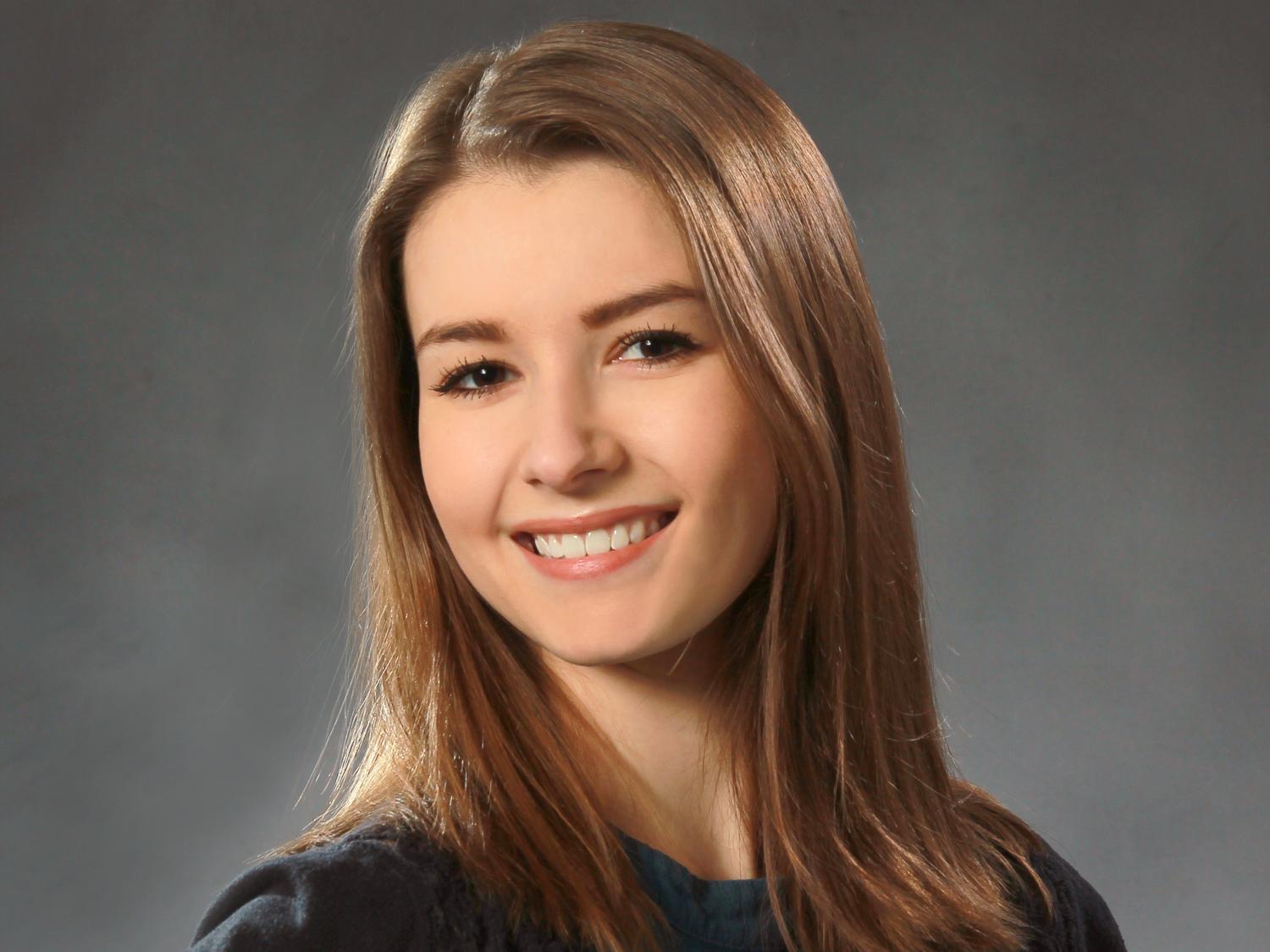 Celeste Belknap headshot