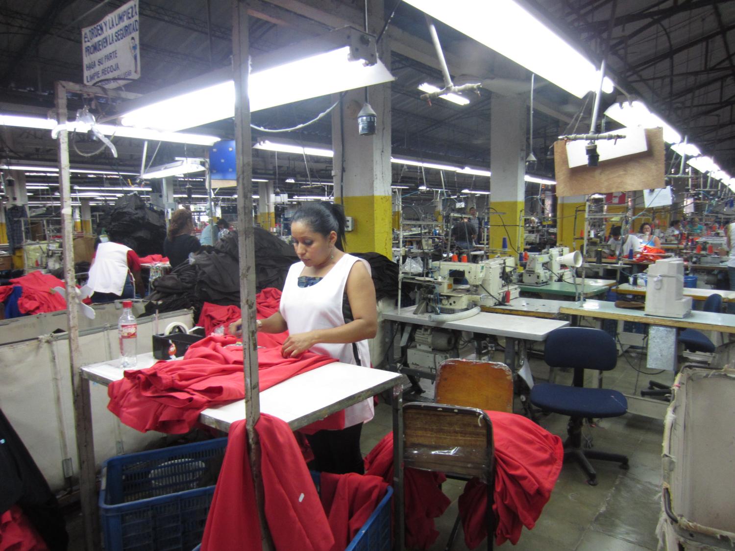 workers in El Salvador garment factory