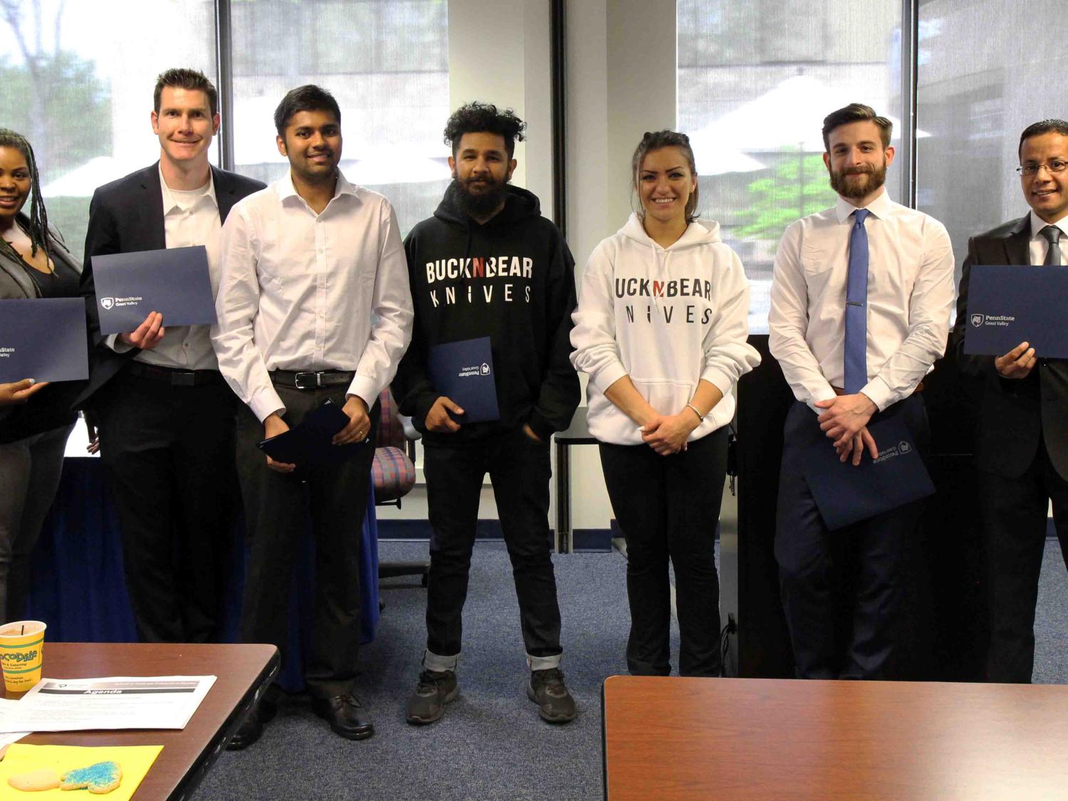 Group shot of 2017 Student Pitch Day participants