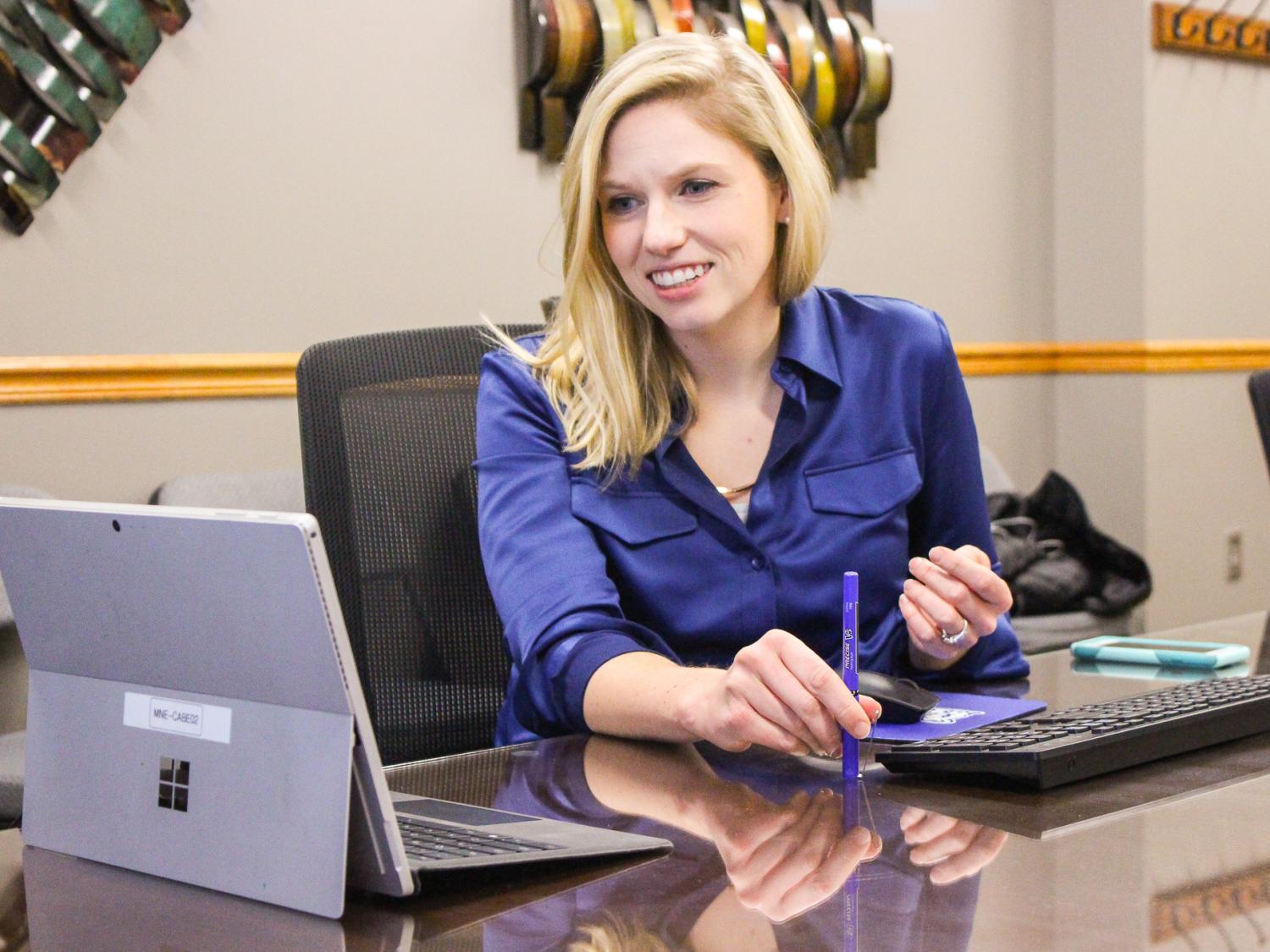 Catherine Berdanier, assistant professor of mechanical engineering, meets with students virtually.