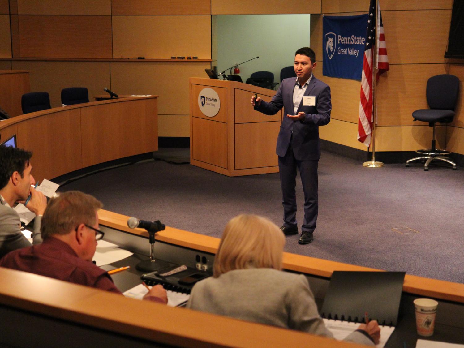 Student pitching to judges