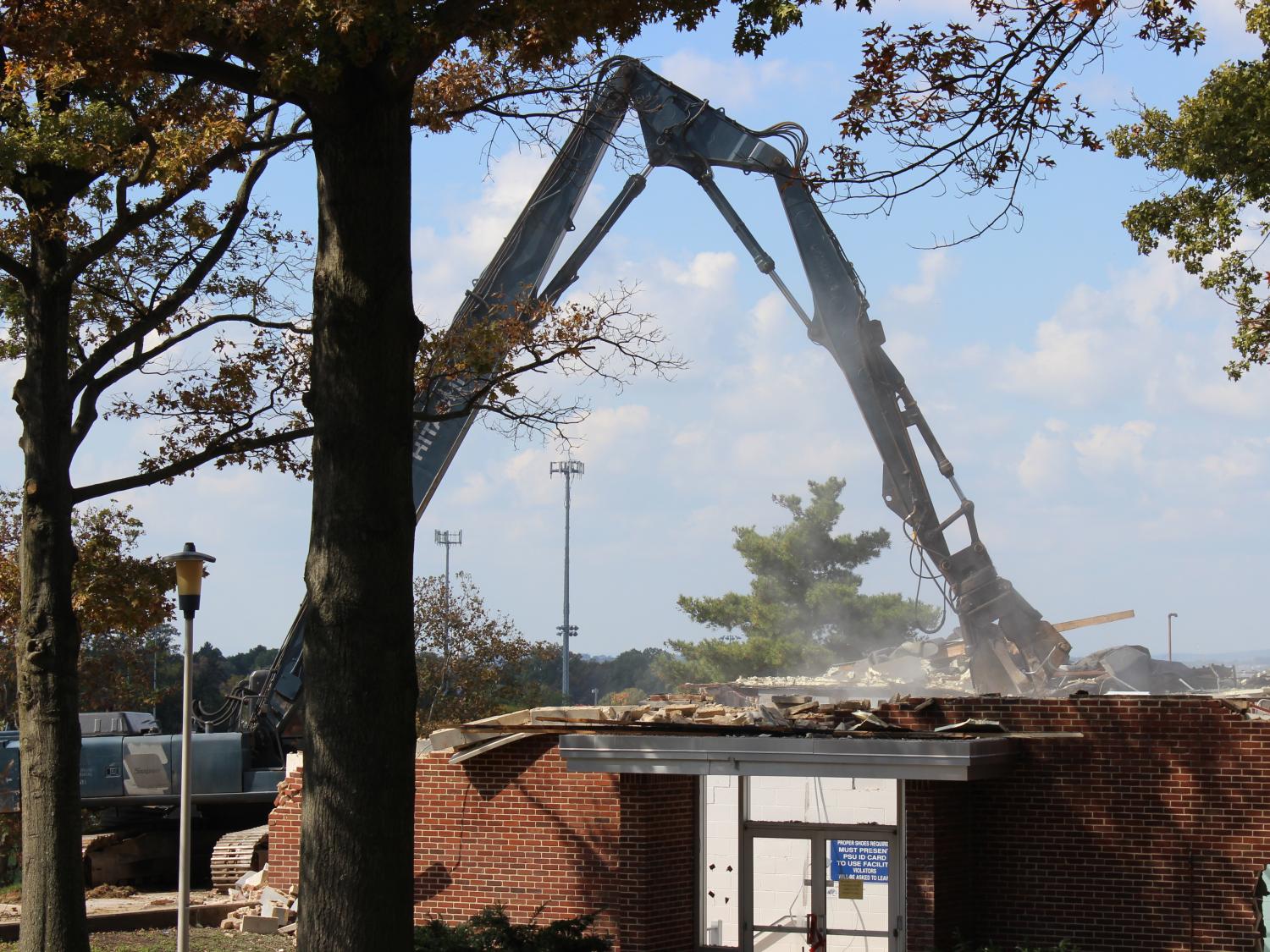 Demolition York Student Center 2015