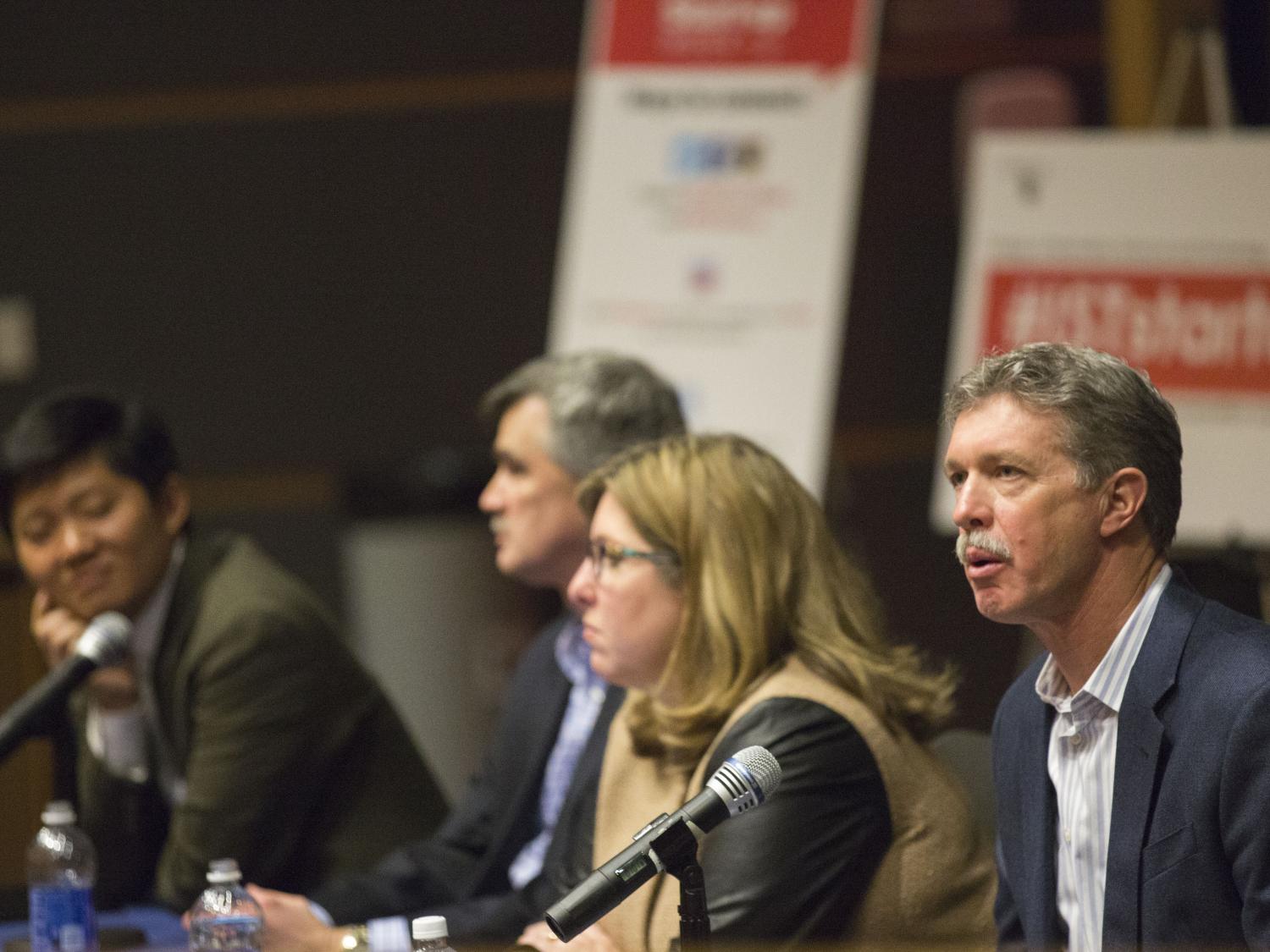 Dan Mead, president and CEO of Verizon Wireless, speaking during IST Start-up Week 2014