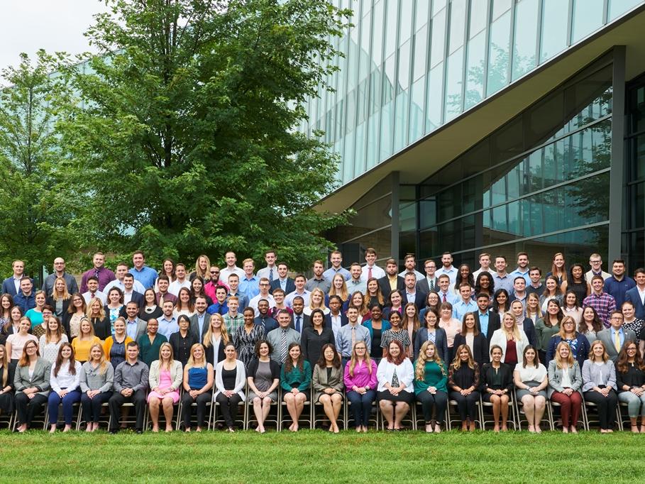 Group photo of the J.D. class of 2021