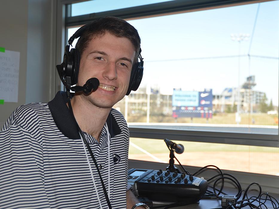 Jon Gross, student sports broadcaster