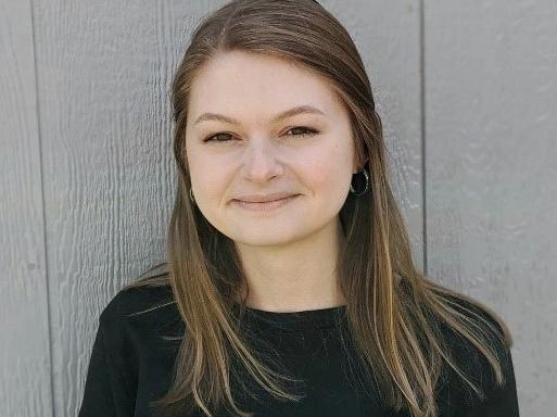 A portrait of Penn State Behrend graduate Kara Dobson