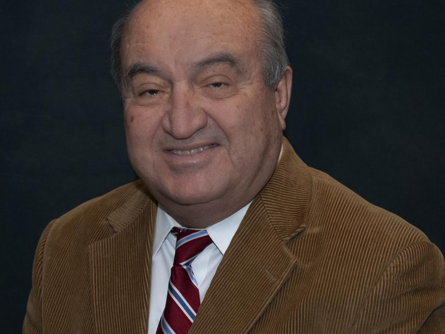 Dr. Erdener Kaynak