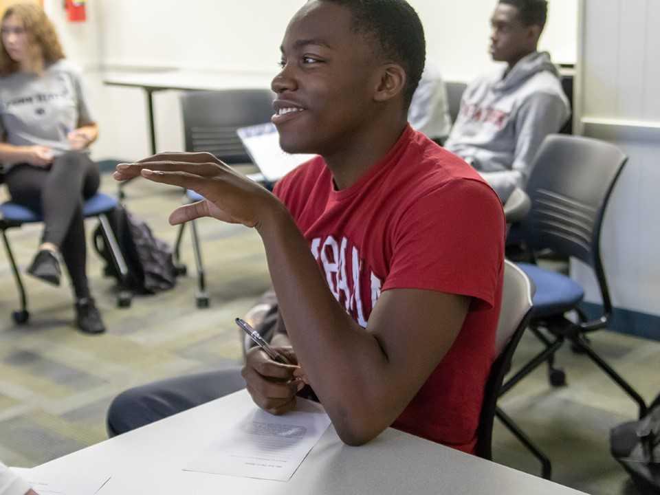 Penn State Shenango freshman, Larry Ransom from Youngstown, Ohio, speaks to his classmates about the "We Are Project" during a PSU-8 Freshman Seminar course.