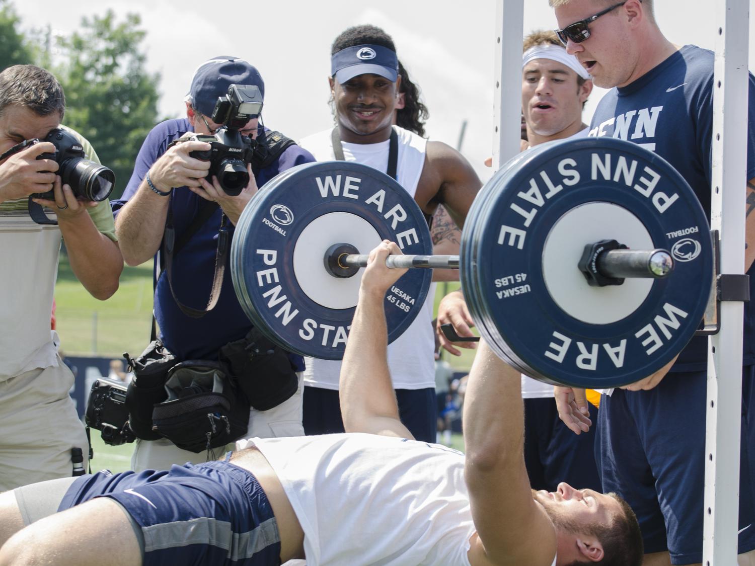 Jesse James on the bench press
