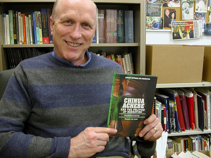 Thomas Jay Lynn and his book “Chinua Achebe and The Politics of Narration: Envisioning Language” 