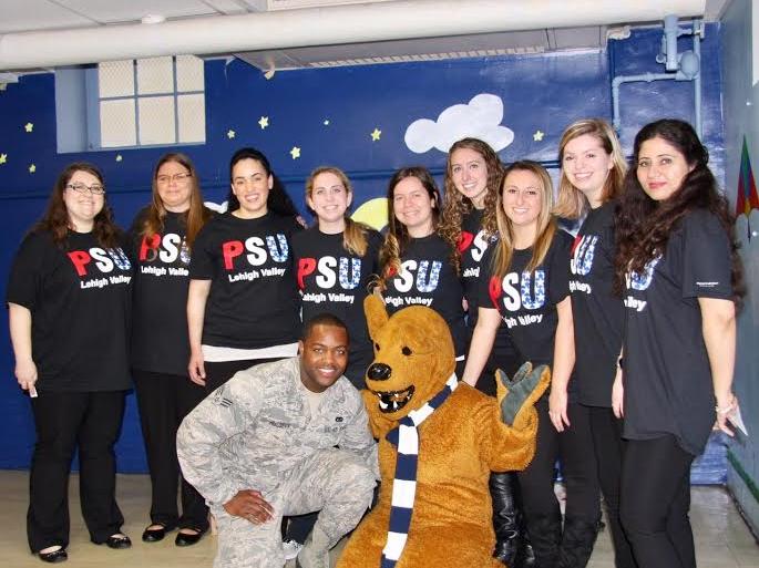 students with Nittany lion