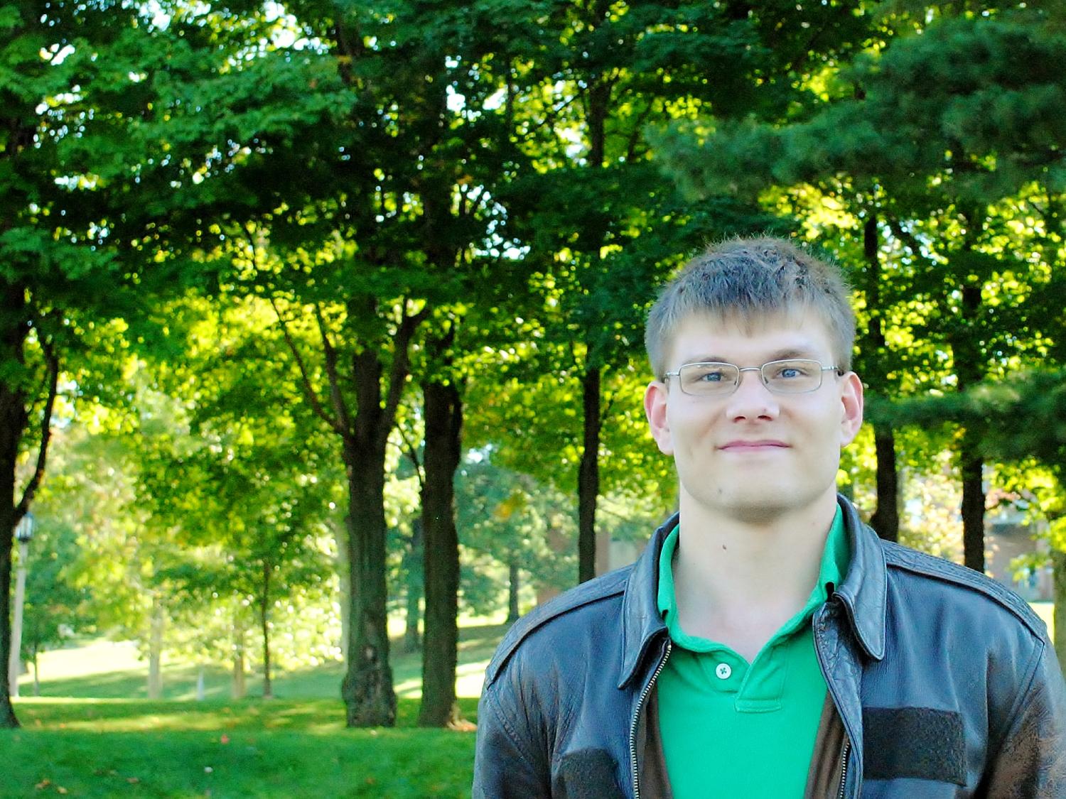 A portrait pf Penn State Behrend senior Michael Curtis.