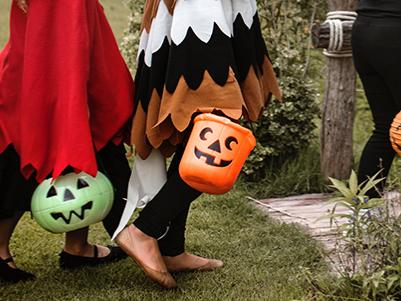 Trick-or-Treat Rawpixel.com