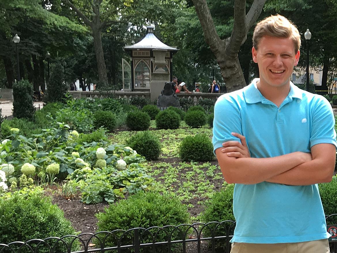 Joey Niedziejko intern
