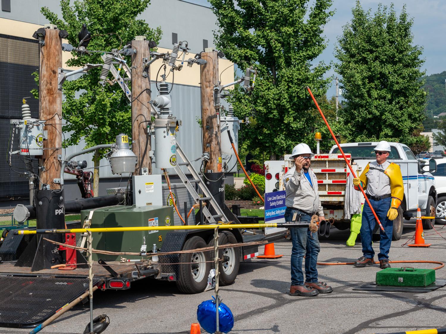 PPL Electric Utilities' 7,200-volt Live Line Electrical Safety Exhibit