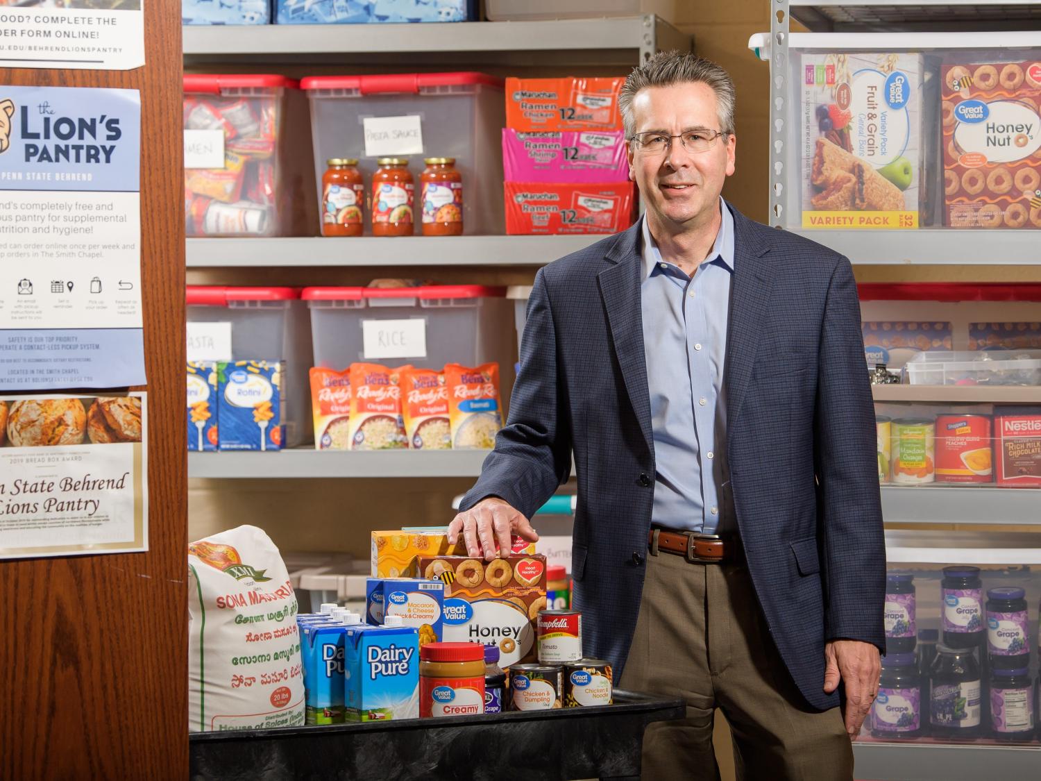 Penn State Behrend's chancellor at food pantry