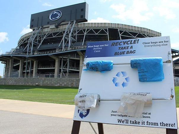 Game Day Recycling Sign