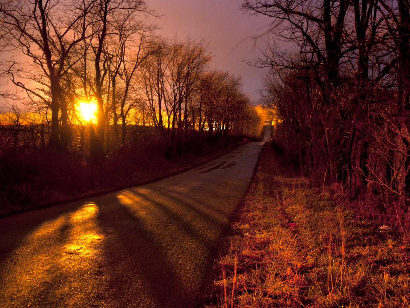 "Well flaring in Jefferson Township, Greene County" 
