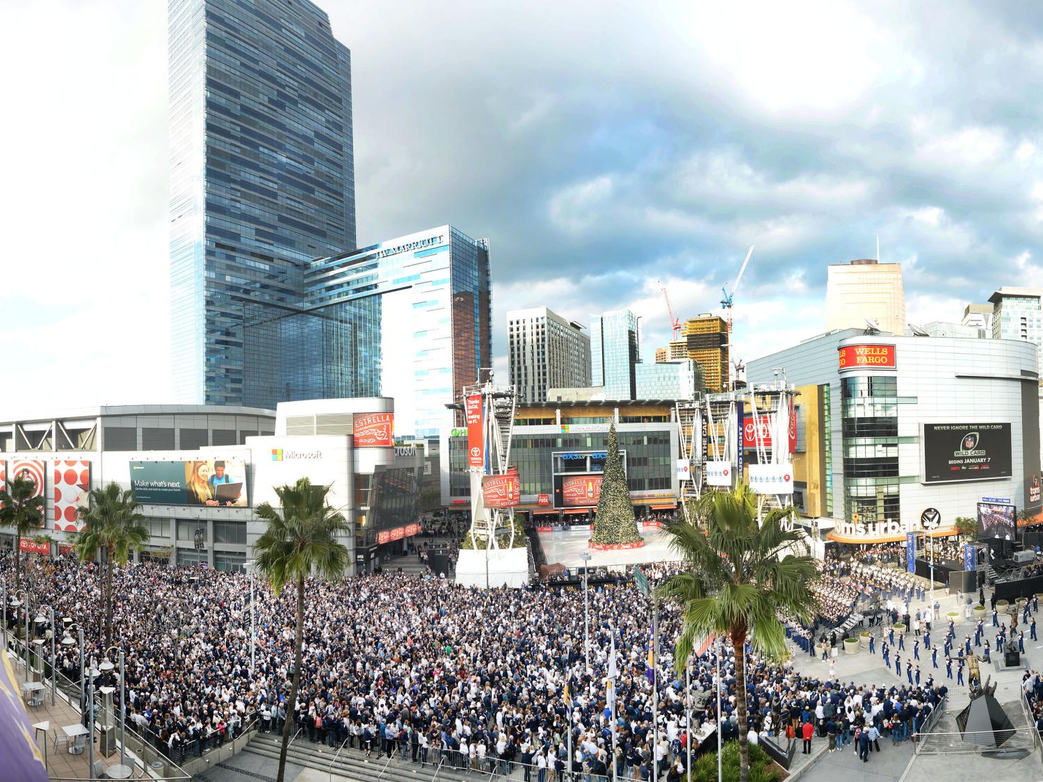 Rose Bowl pep rally image 