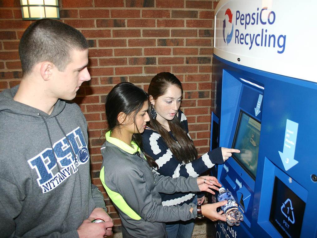 Students at Pepsi Dream Machine