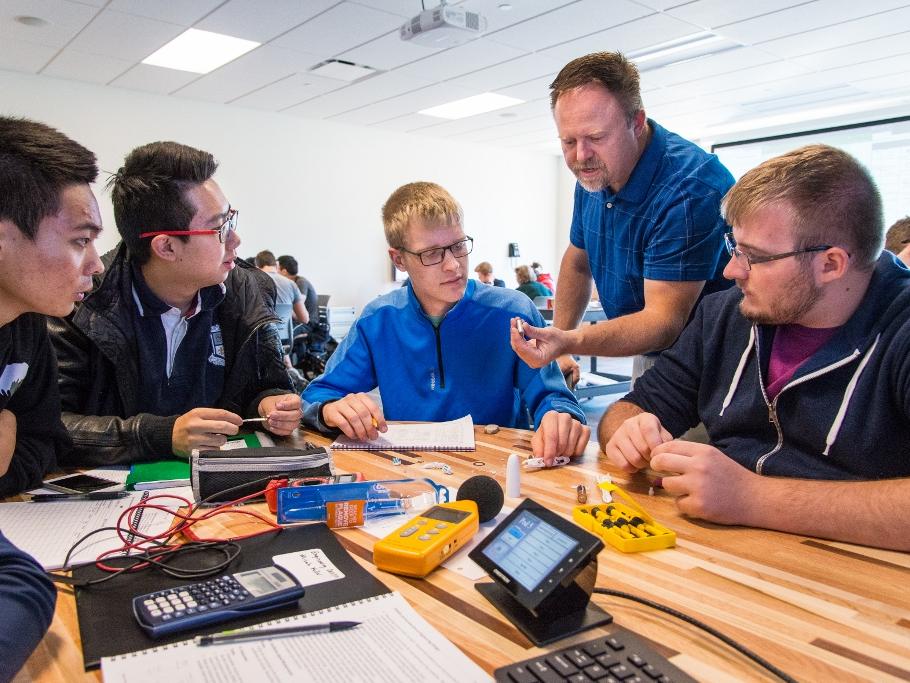 Students work on a design project at the School of Engineering at Penn State Behrend.