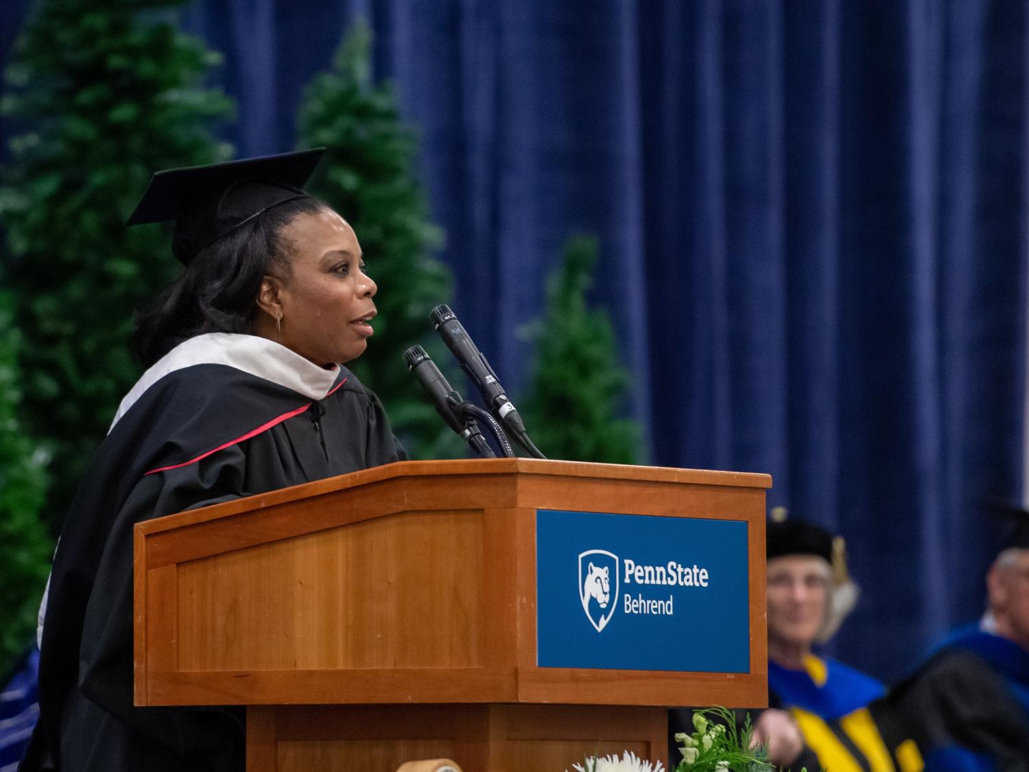 Penn State Behrend alumna Tesha Nesbit Arrington delivers the commencement address at the college's fall commencement ceremony.