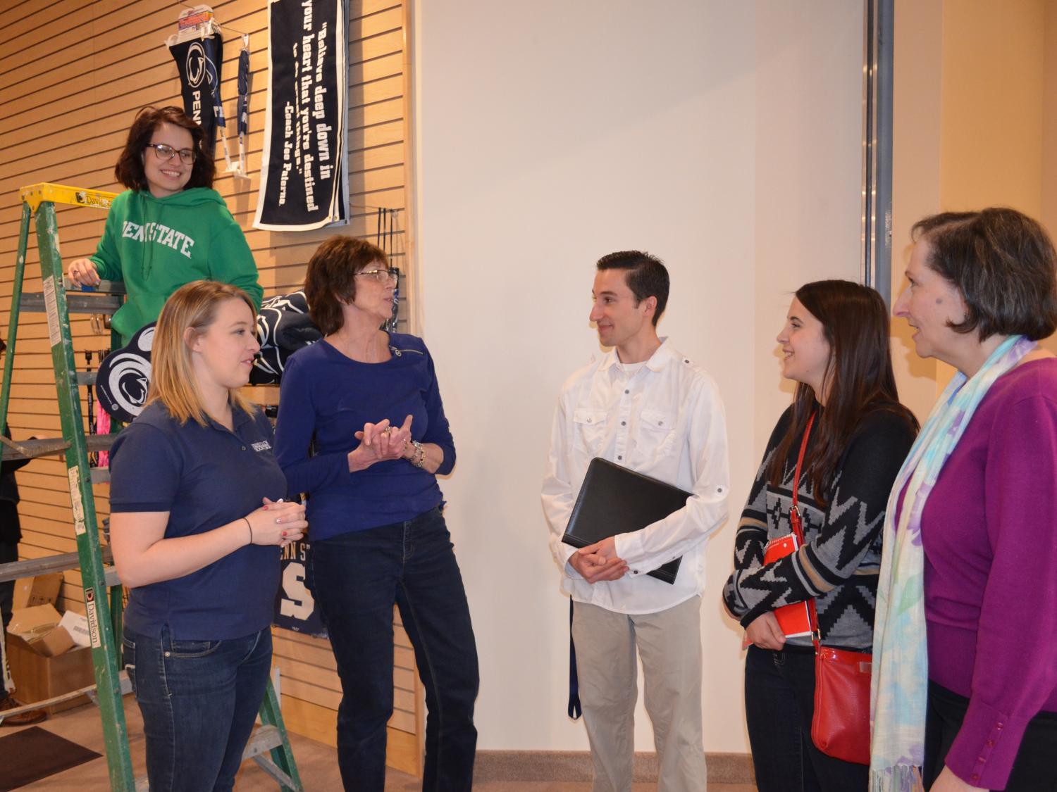 Shenango student interns speak with B&N staff 