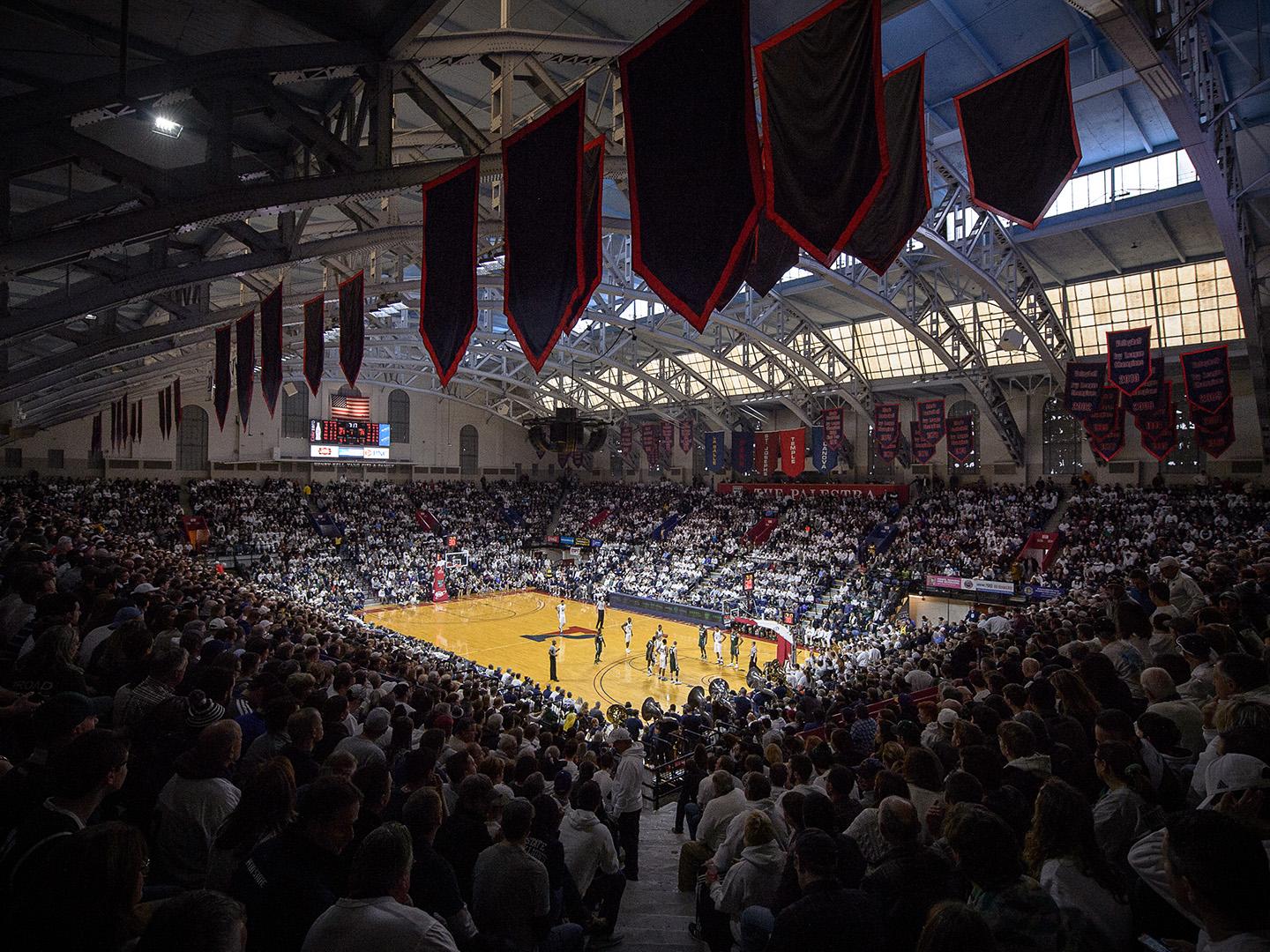 Sell-out crowd at The Palestra in 2017