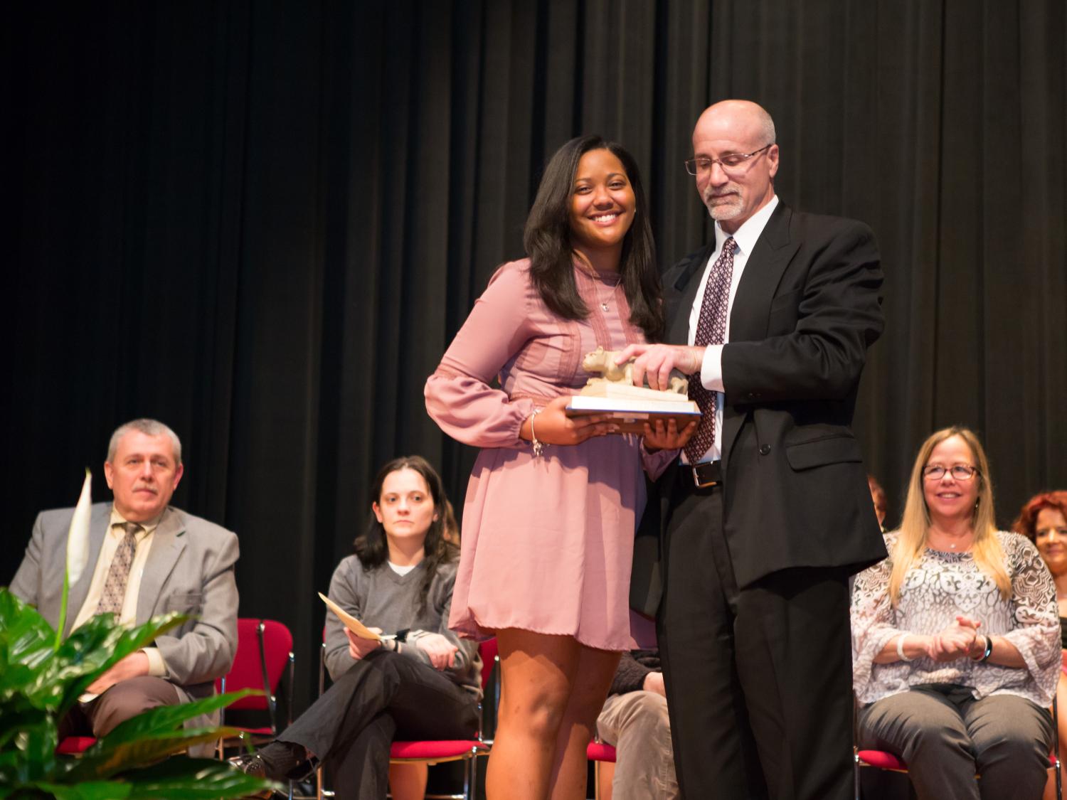 Maura Francis wins Walker Award