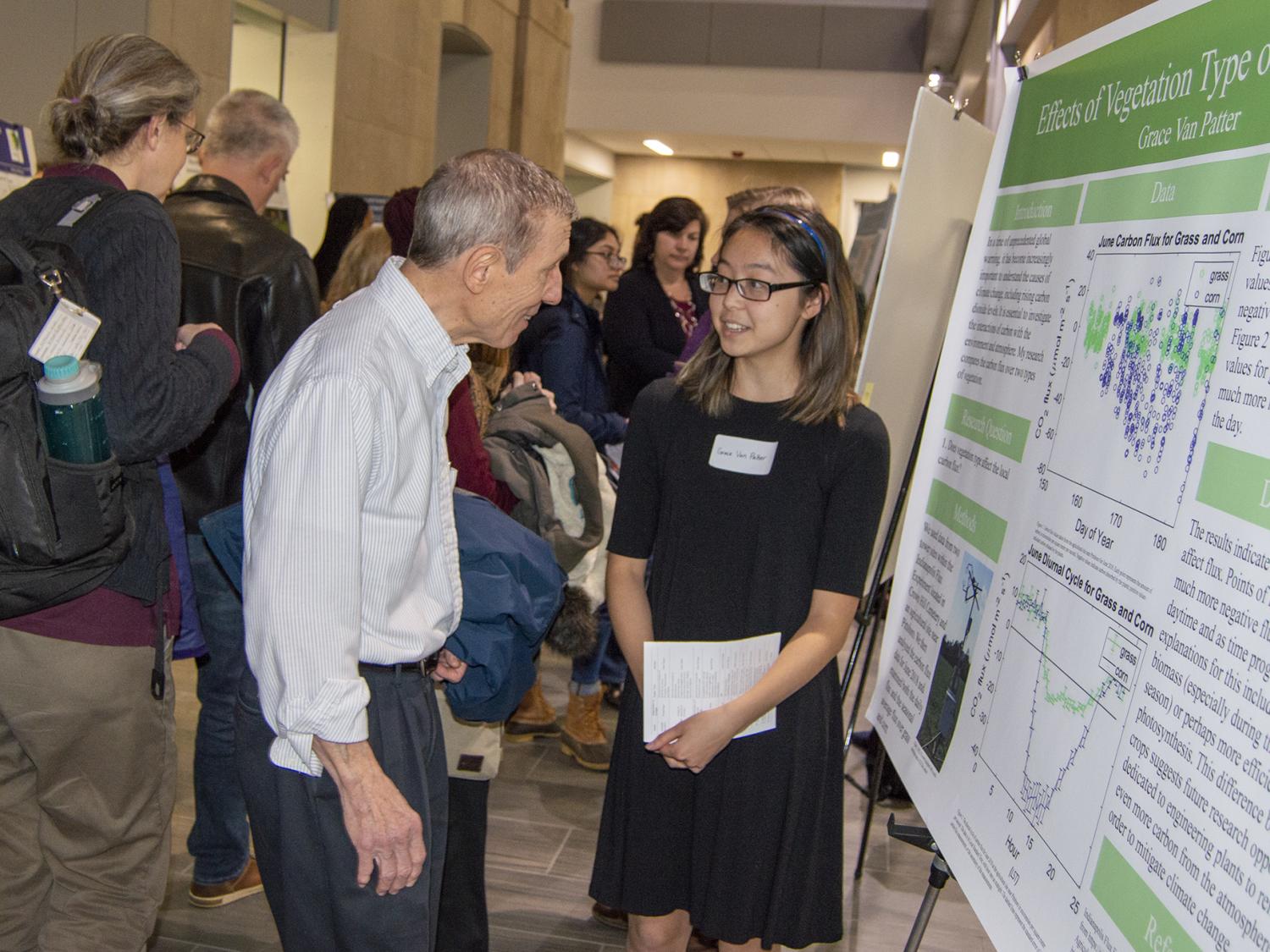 Students present research during the WISER/MURE/FURP undergraduate research symposium. 
